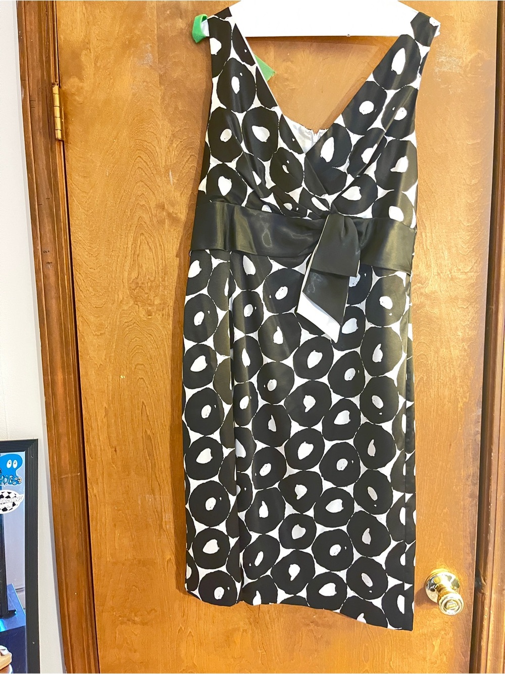 Black & White V-Neck Midi Dress with Waist Sash